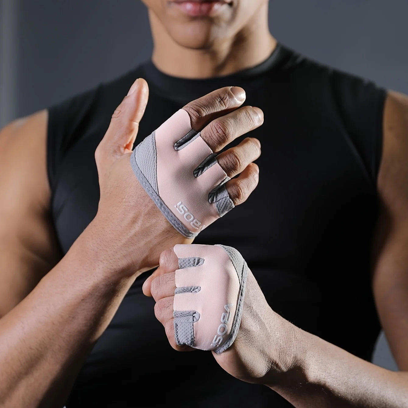 Pair Of Unisex Lightweight Four Finger Fitness Gloves For Weightlifting And Training